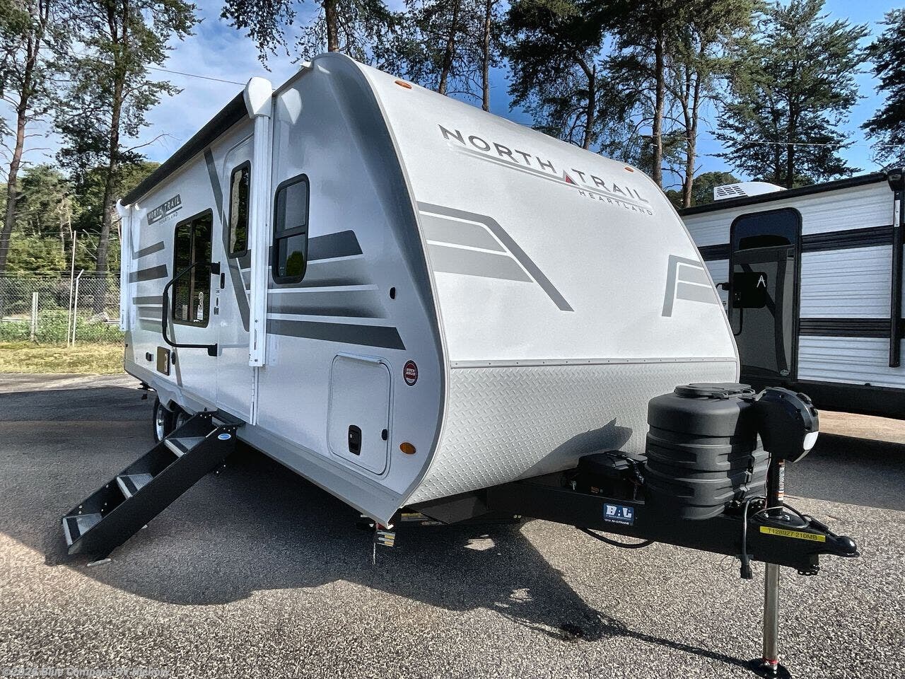 2026 Heartland North Trail 210MB - New Travel Trailer For Sale by Blue Compass RV Hickory in Claremont, North Carolina