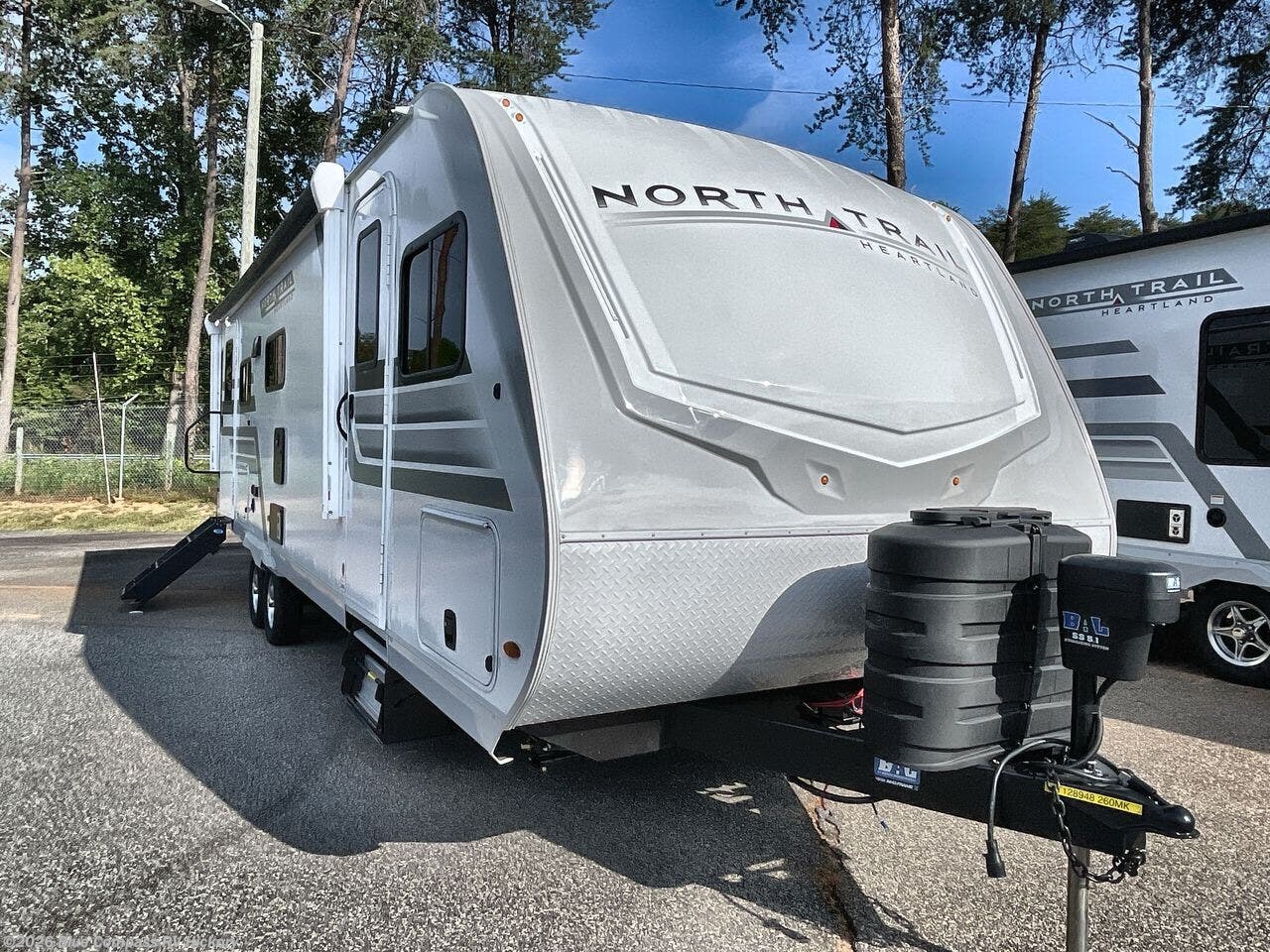 2026 North Trail 260MK by Heartland from Blue Compass RV Hickory in Claremont, North Carolina