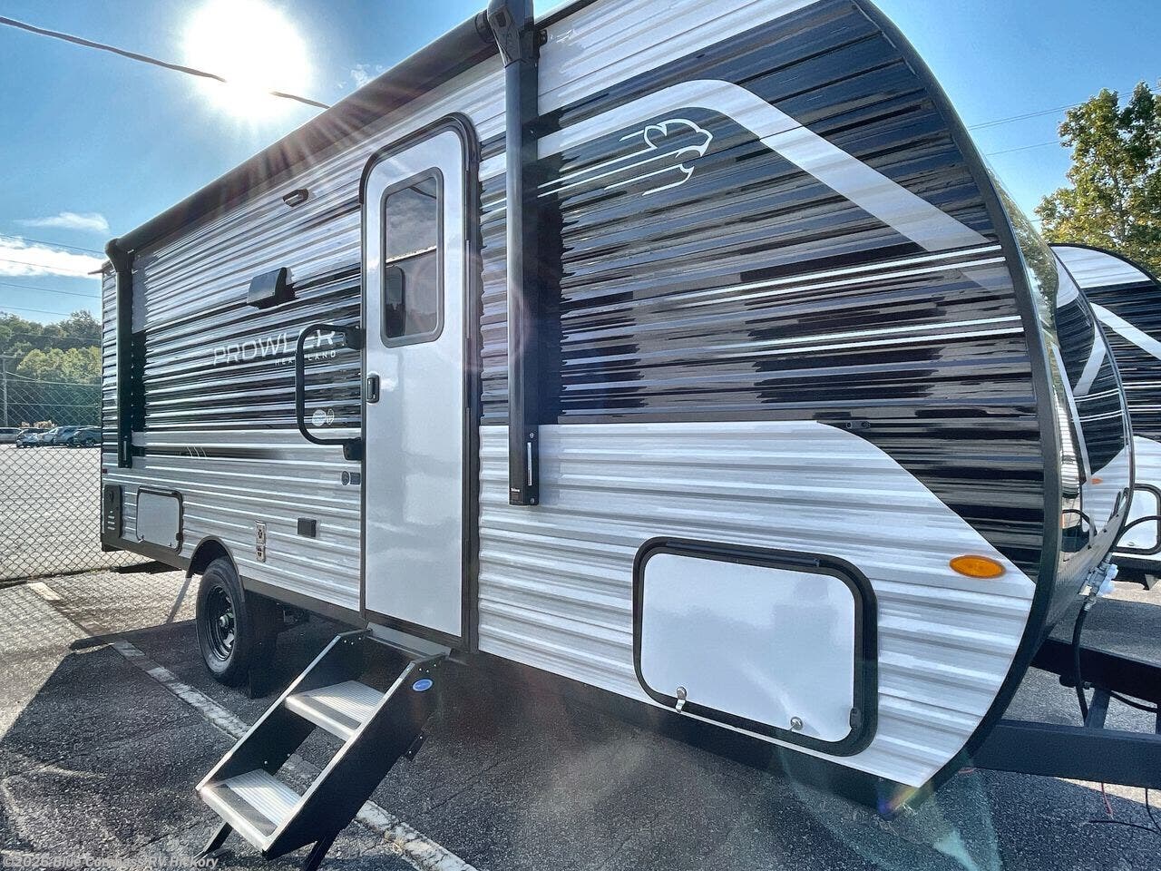 2026 Prowler 1802MBS by Heartland from Blue Compass RV Hickory in Claremont, North Carolina