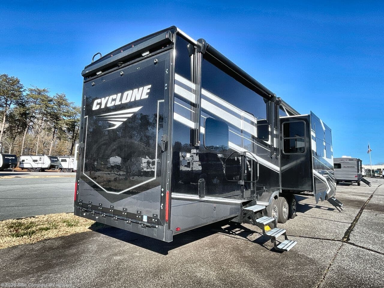 New 2026 Heartland Cyclone 3914 available in Claremont, North Carolina