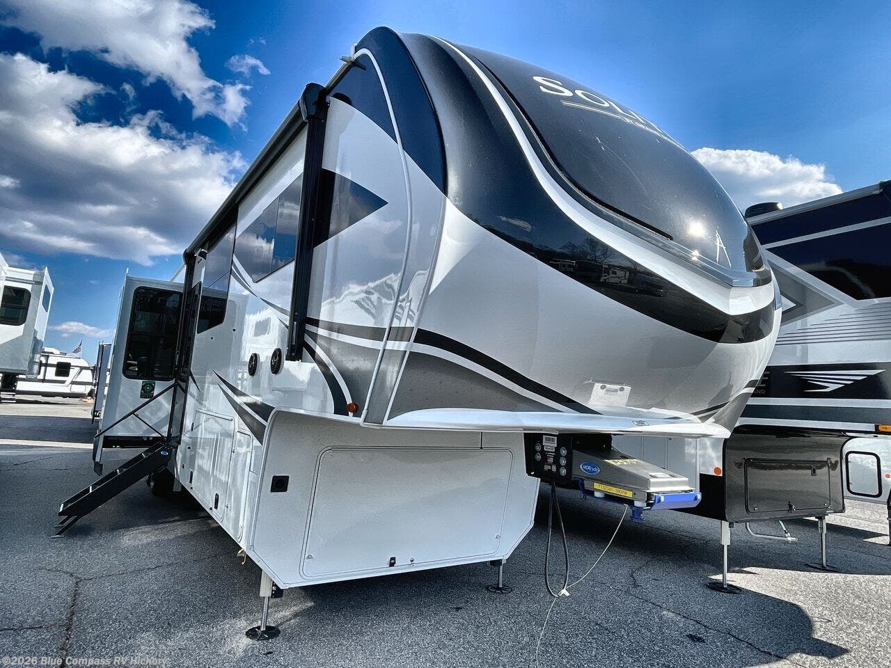 2026 Solitude 390RK by Grand Design from Blue Compass RV Hickory in Claremont, North Carolina