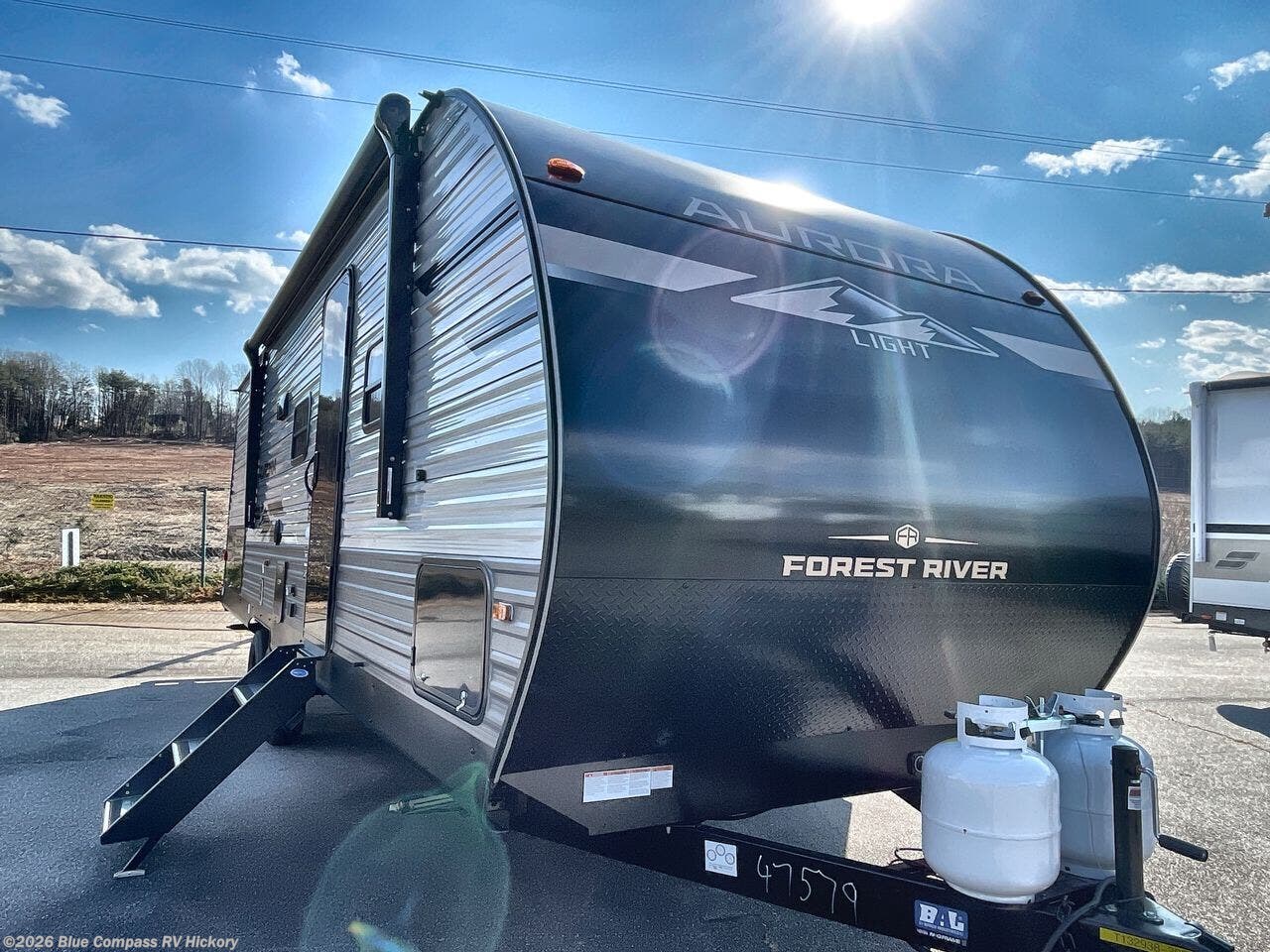 2026 Aurora Light 26BHS by Forest River from Blue Compass RV Hickory in Claremont, North Carolina