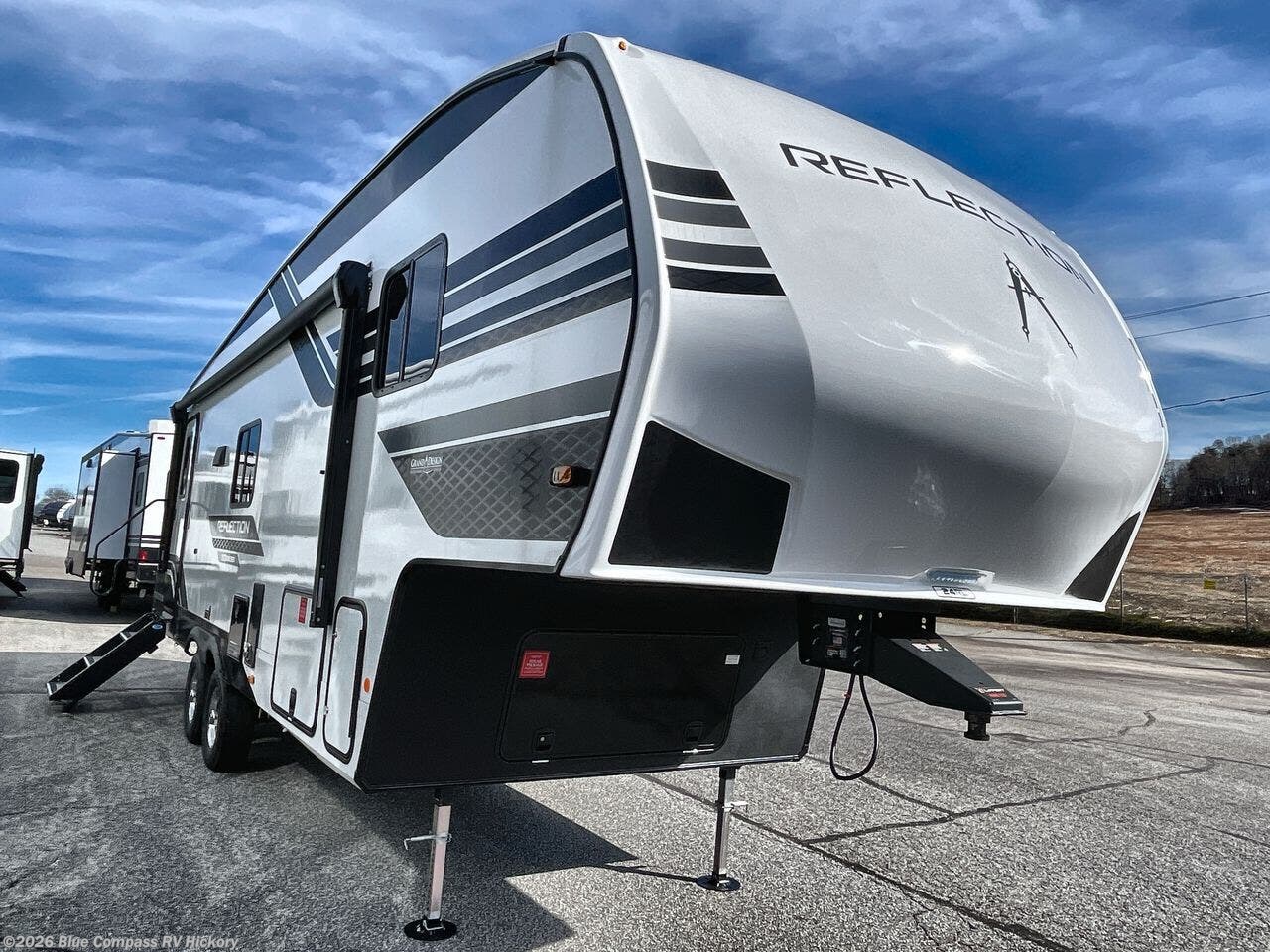 2026 Reflection 100 Series 24RL by Grand Design from Blue Compass RV Hickory in Claremont, North Carolina