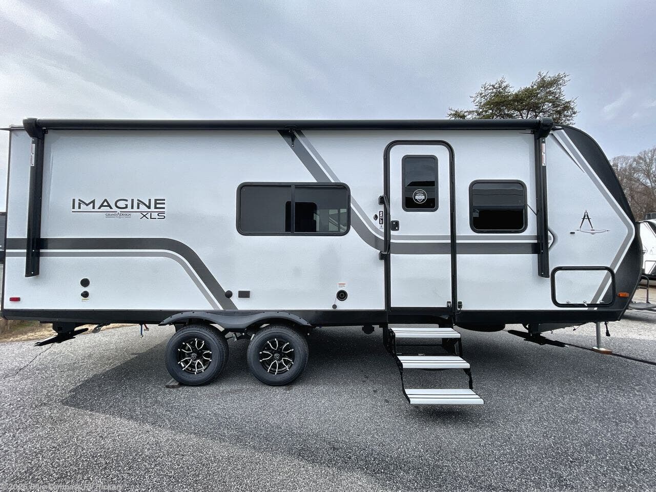 2026 Imagine XLS 22MLE by Grand Design from Blue Compass RV Hickory in Claremont, North Carolina
