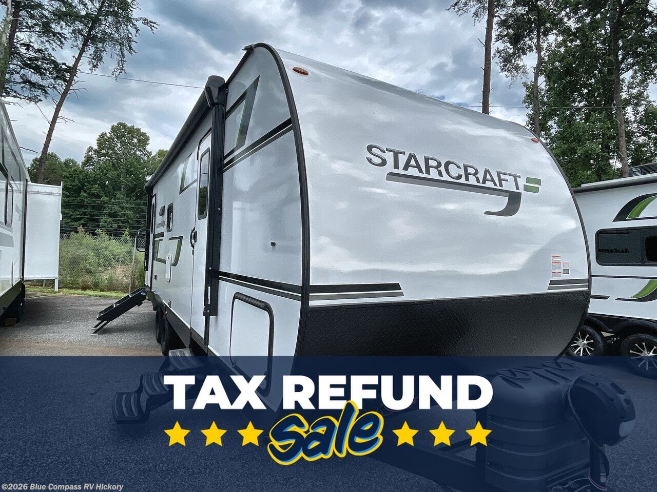 2026 Starcraft Autumn Ridge 26RLS - New Travel Trailer For Sale by Blue Compass RV Hickory in Claremont, North Carolina features Slideout