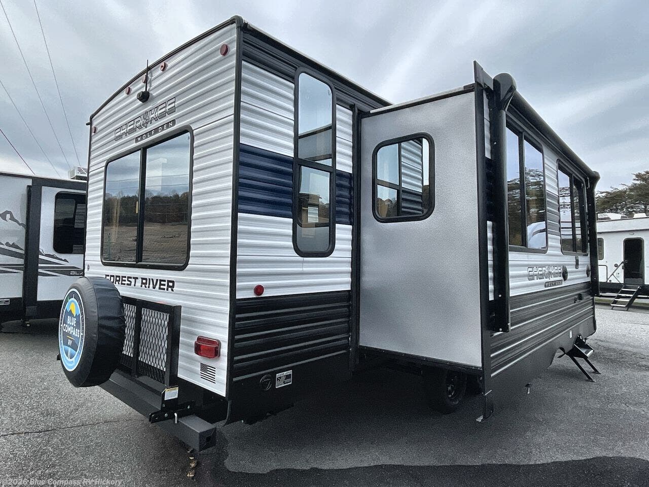 New 2026 Forest River Cherokee Wolf Den 273XLK available in Claremont, North Carolina