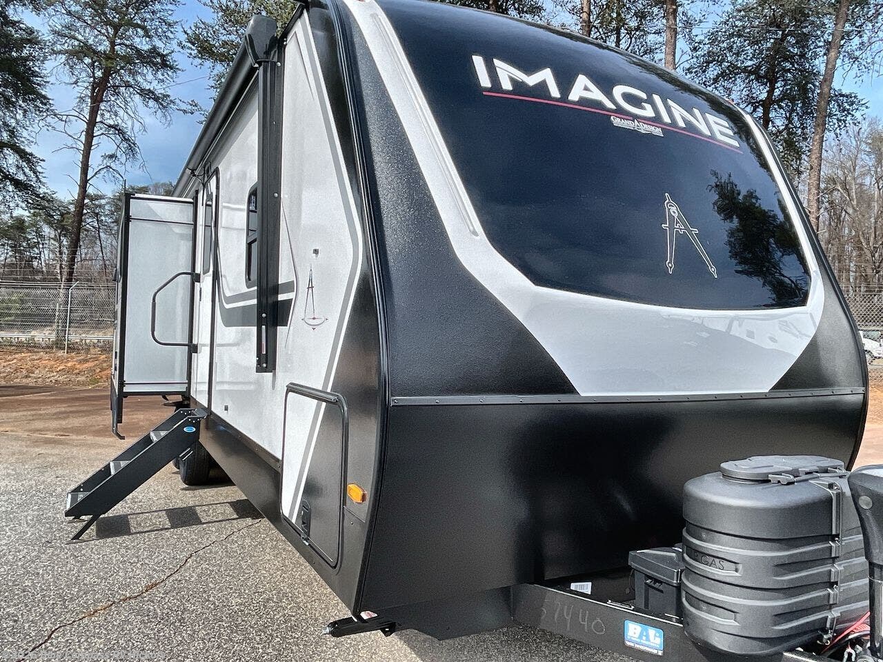 2026 Imagine 2670MK by Grand Design from Blue Compass RV Hickory in Claremont, North Carolina
