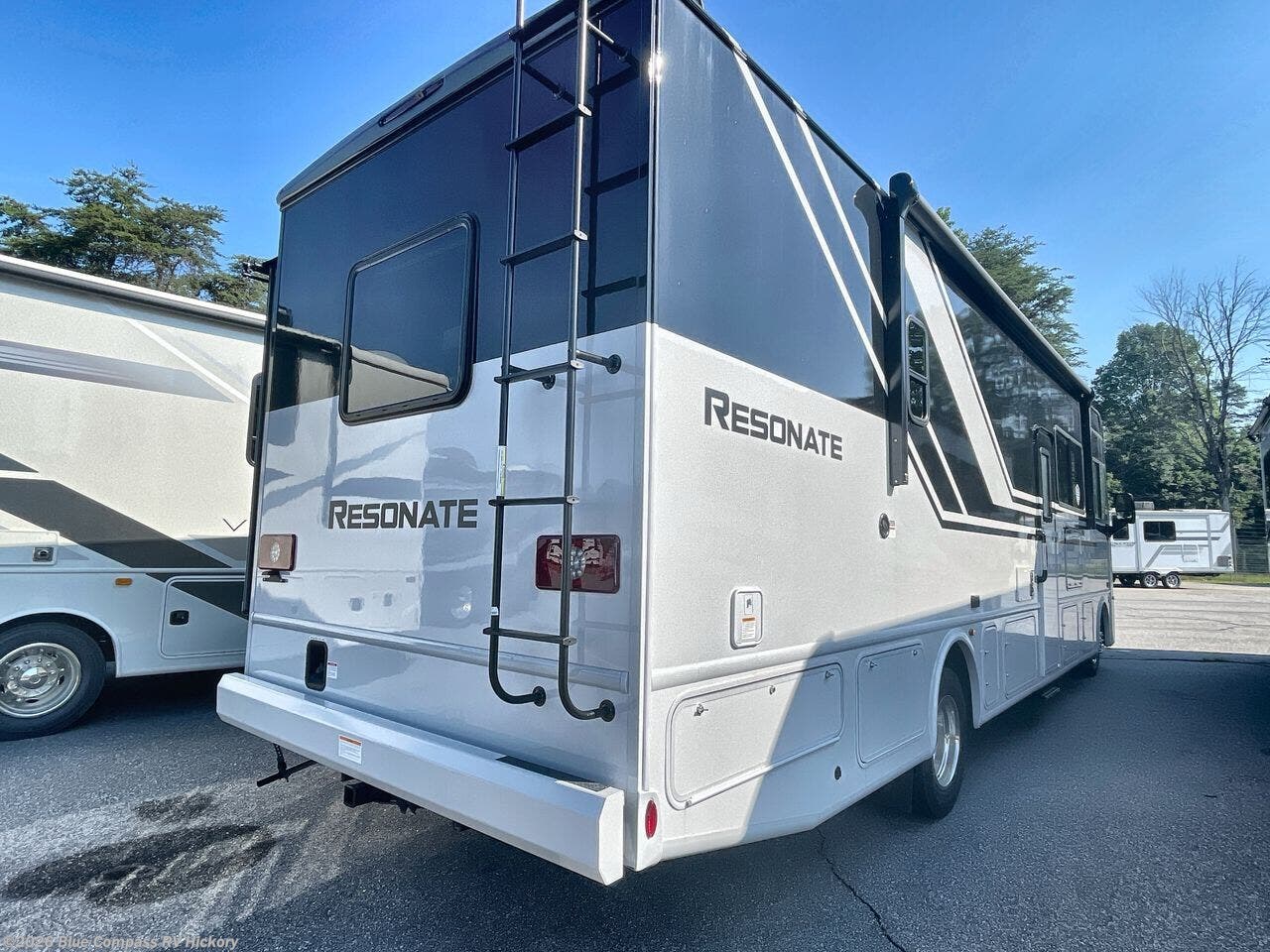 New 2026 Thor Motor Coach Resonate 32B available in Claremont, North Carolina