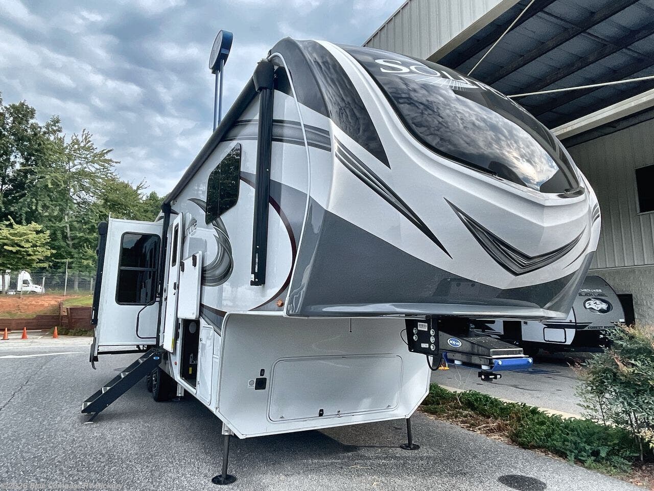 2023 Solitude 310GK by Grand Design from Blue Compass RV Hickory in Claremont, North Carolina