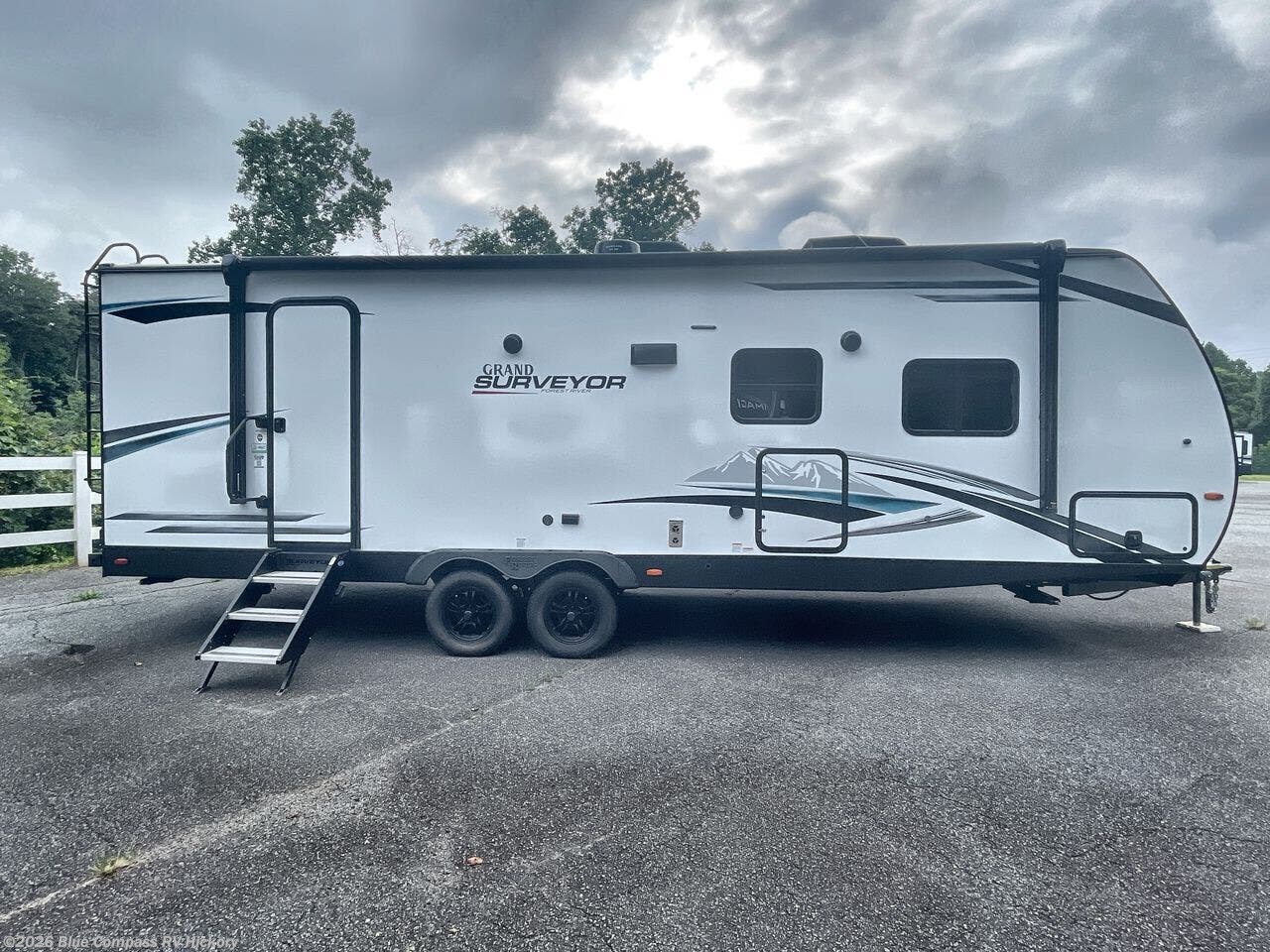 Used 2022 Forest River Surveyor 267RBSS available in Claremont, North Carolina