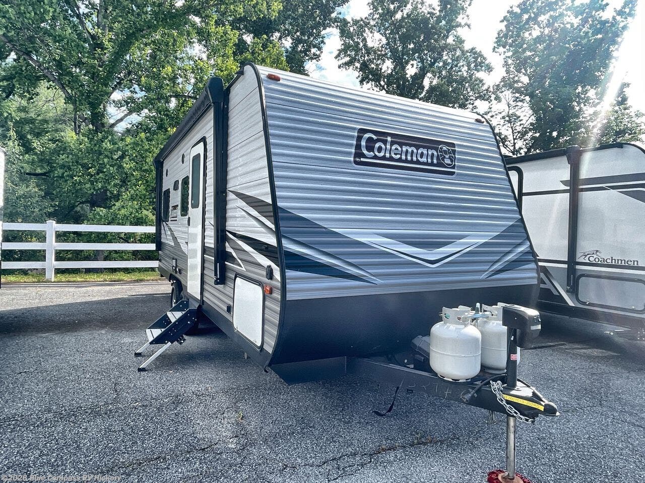 2019 Lantern Series 202RD by Coleman from Blue Compass RV Hickory in Claremont, North Carolina