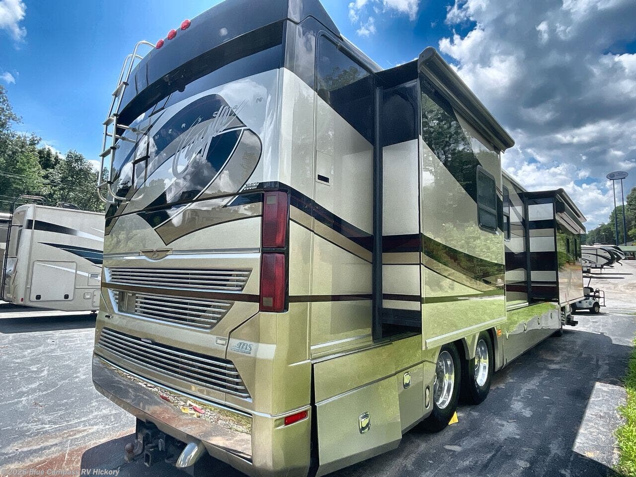 Used 2007 American Coach American Eagle 4200 available in Claremont, North Carolina