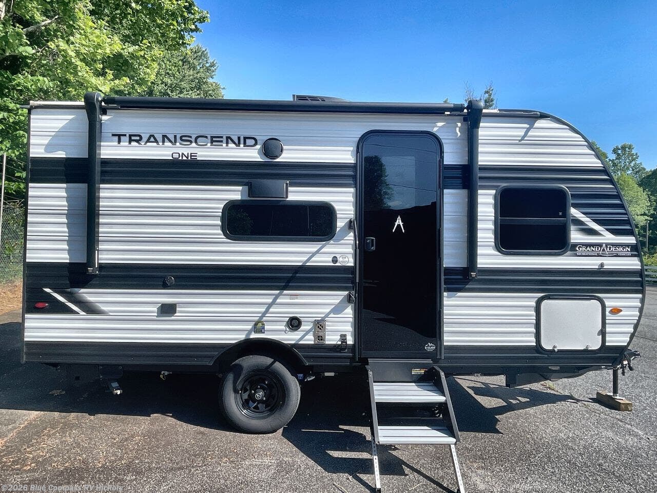 Used 2025 Grand Design Transcend One 151BH available in Claremont, North Carolina
