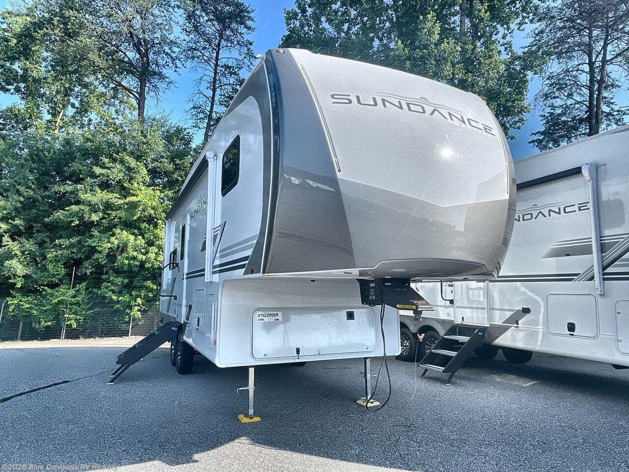 2027 Sundance XLT 24ML by Heartland from Blue Compass RV Hickory in Claremont, North Carolina