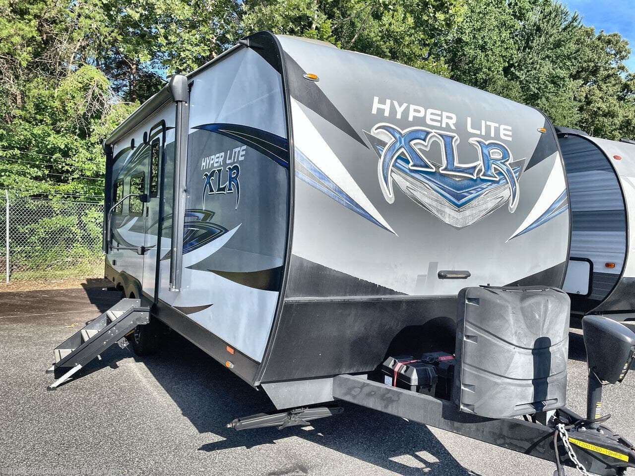 2019 XLR Hyper Lite 19HFS by Forest River from Blue Compass RV Hickory in Claremont, North Carolina