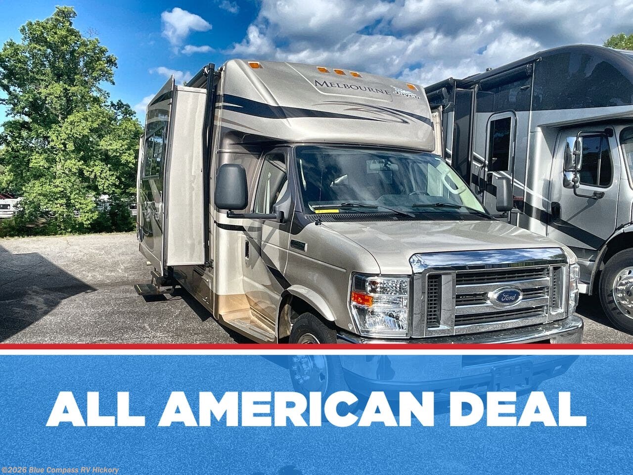 2012 Jayco Melbourne 29D - Used Class C For Sale by Blue Compass RV Hickory in Claremont, North Carolina features Slideout