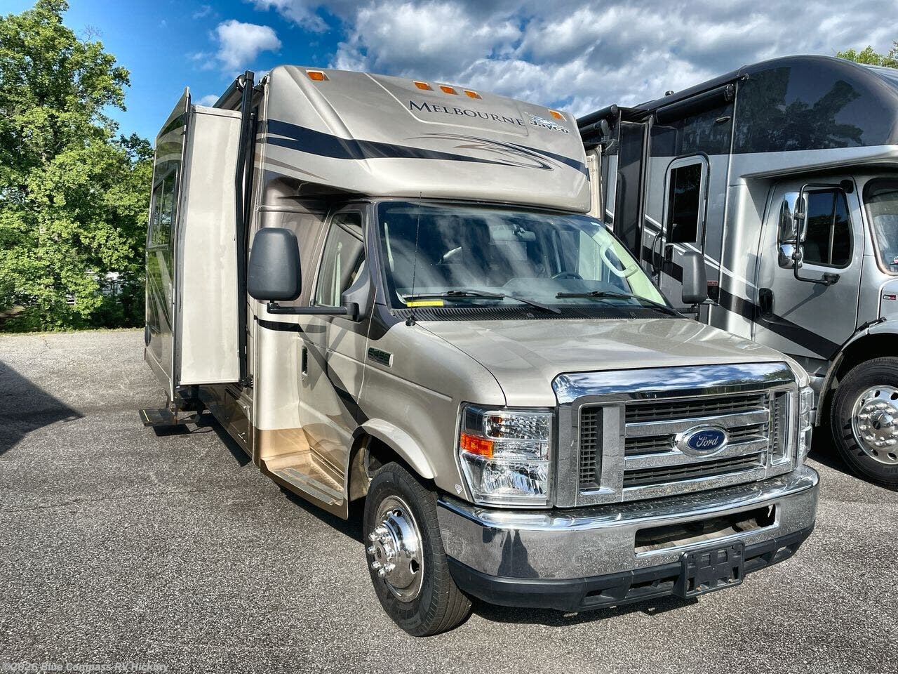 2012 Melbourne 29D by Jayco from Blue Compass RV Hickory in Claremont, North Carolina