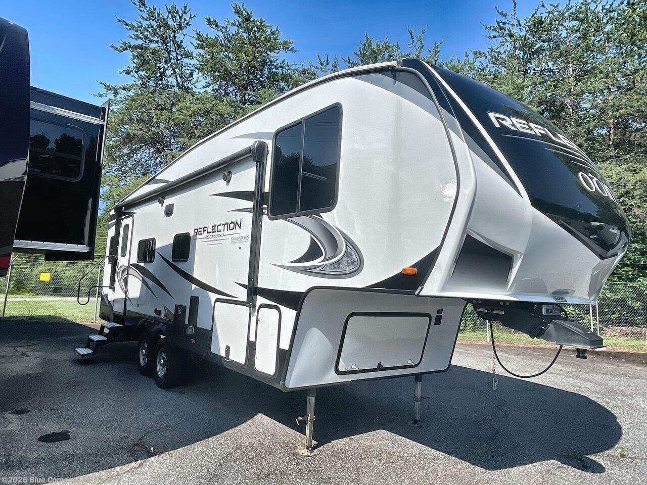 Used 2021 Grand Design Reflection 150 Series 260RD available in Claremont, North Carolina