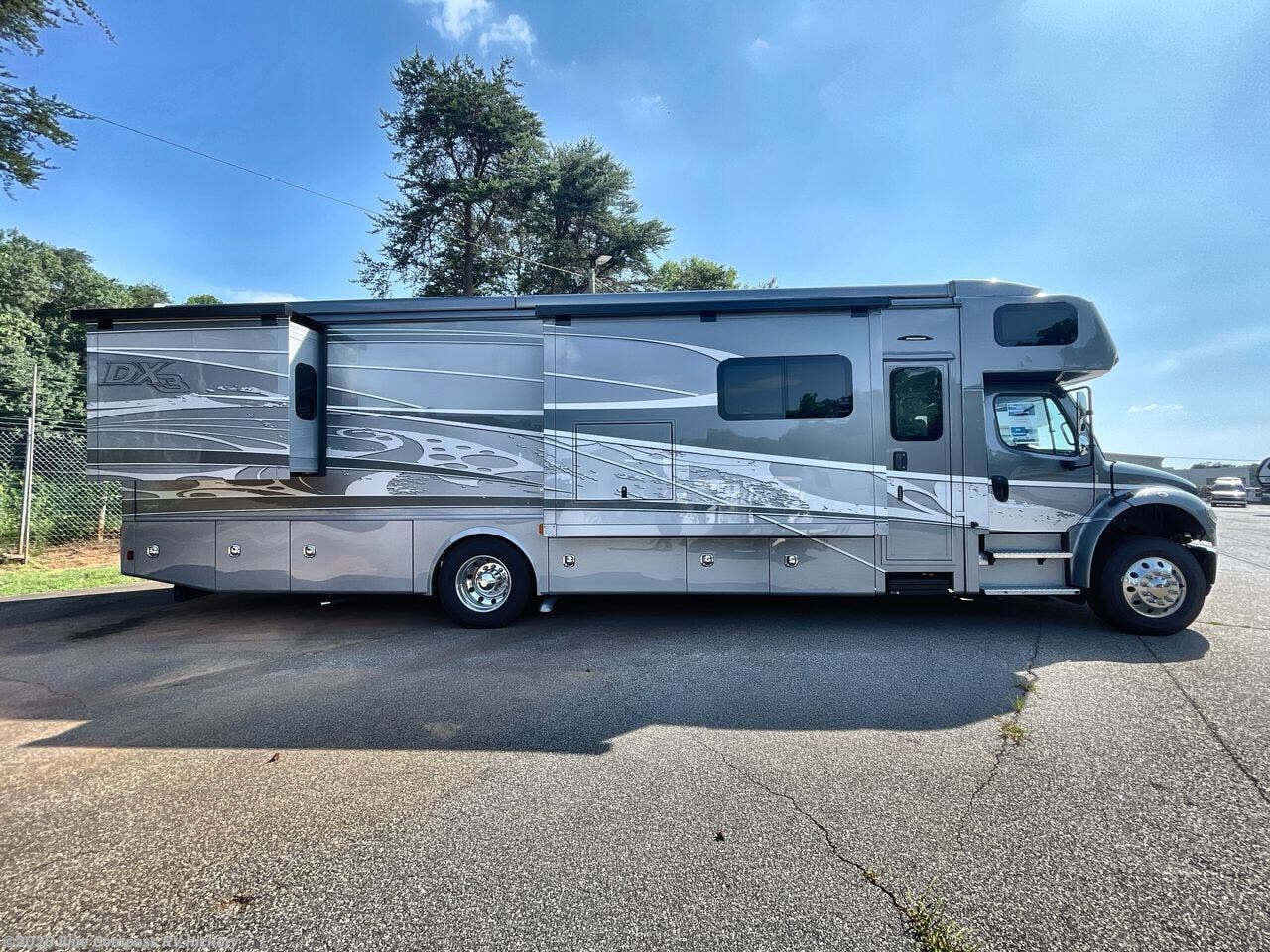 2022 DX3 37TS by Dynamax Corp from Blue Compass RV Hickory in Claremont, North Carolina
