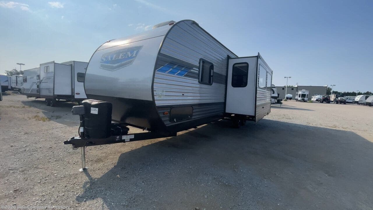 Used 2022 Forest River Salem 26DBUD available in Claremont, North Carolina