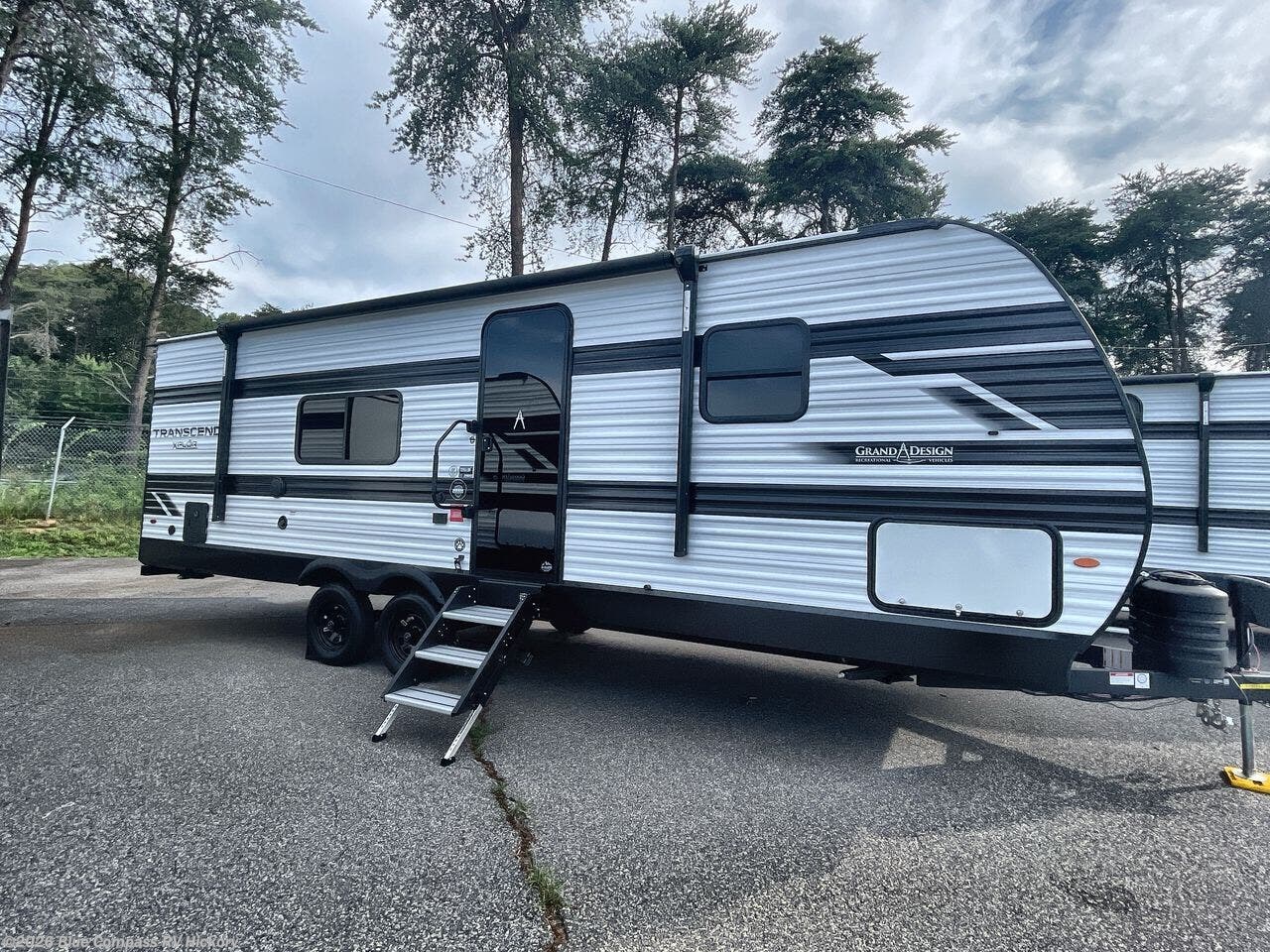 2027 Transcend Xplor 24BHX by Grand Design from Blue Compass RV Hickory in Claremont, North Carolina