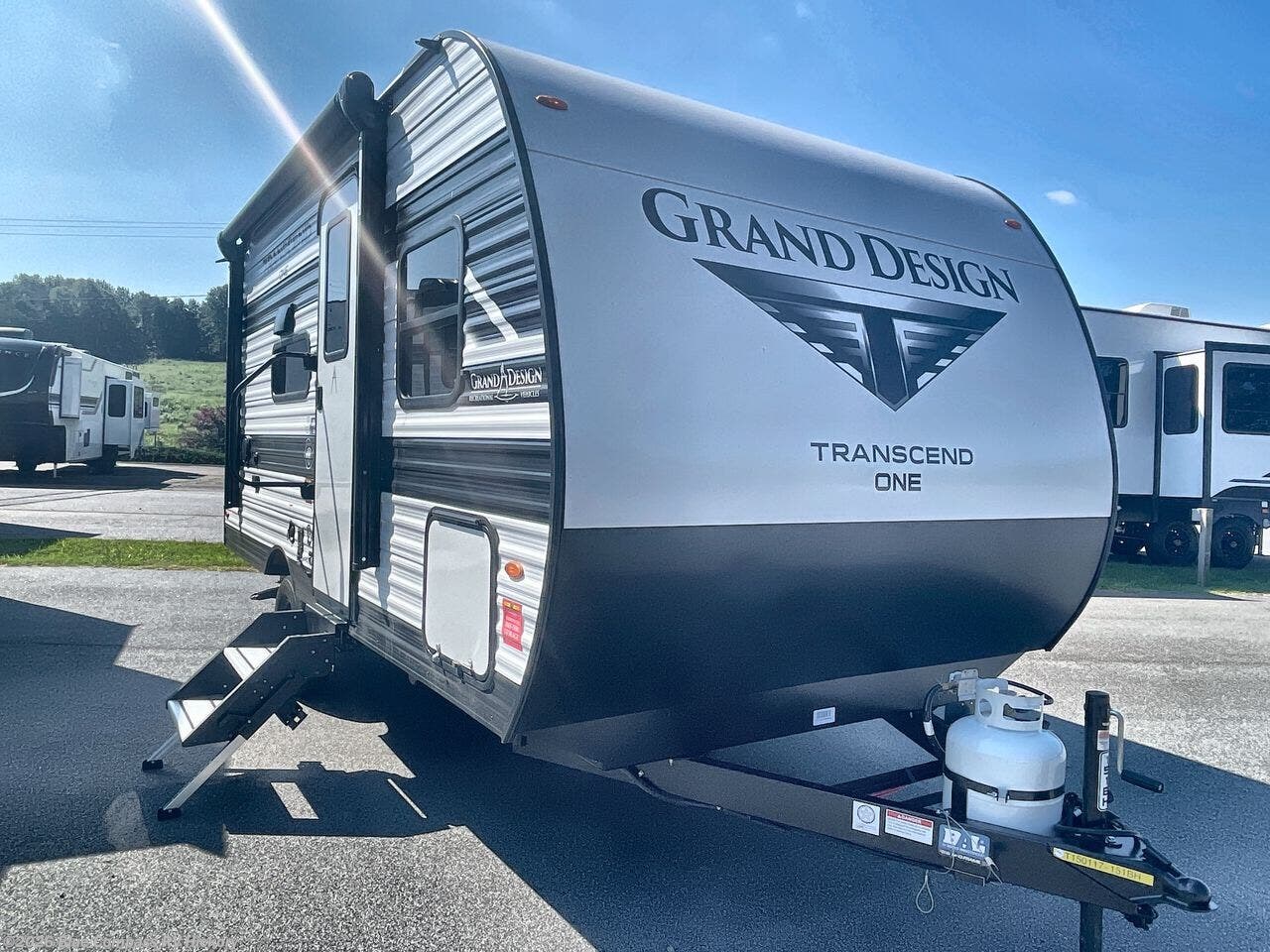 2027 Transcend One 151BH by Grand Design from Blue Compass RV Hickory in Claremont, North Carolina