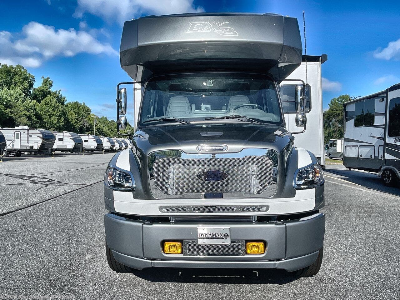New 2027 Dynamax Corp DX3 37TS available in Claremont, North Carolina