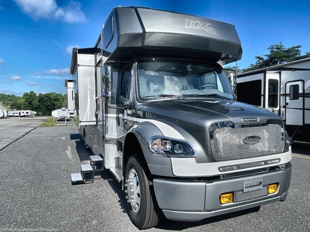2027 DX3 37TS by Dynamax Corp from Blue Compass RV Hickory in Claremont, North Carolina