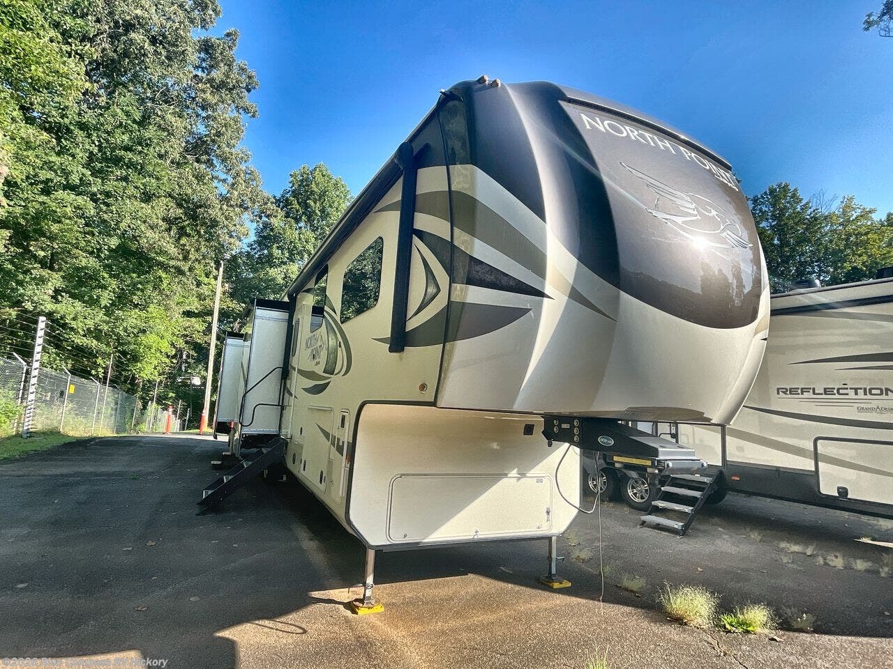 2020 North Point 375BHFS by Jayco from Blue Compass RV Hickory in Claremont, North Carolina