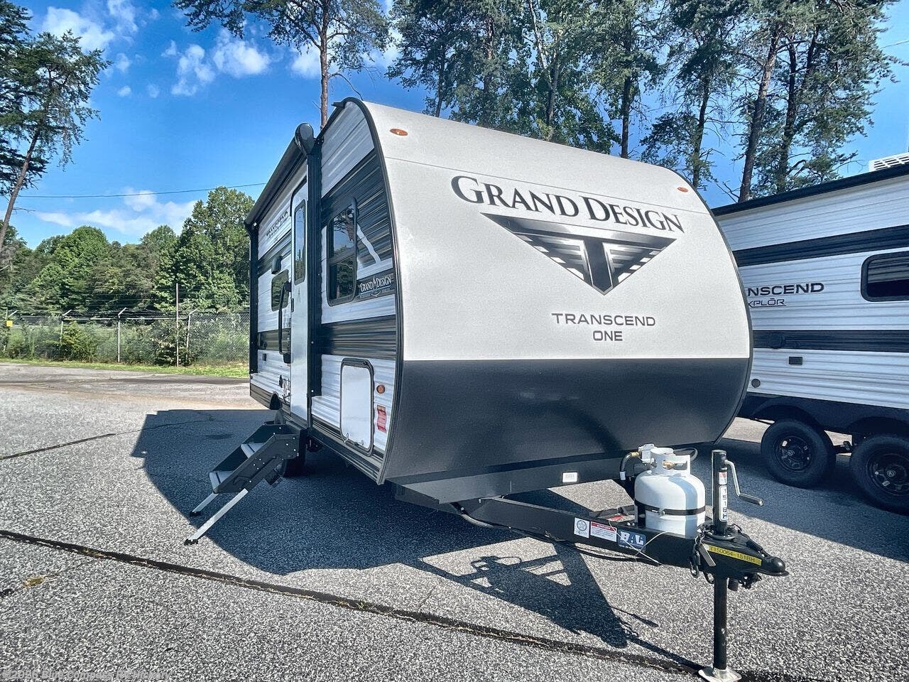 2027 Transcend One 151BH by Grand Design from Blue Compass RV Hickory in Claremont, North Carolina