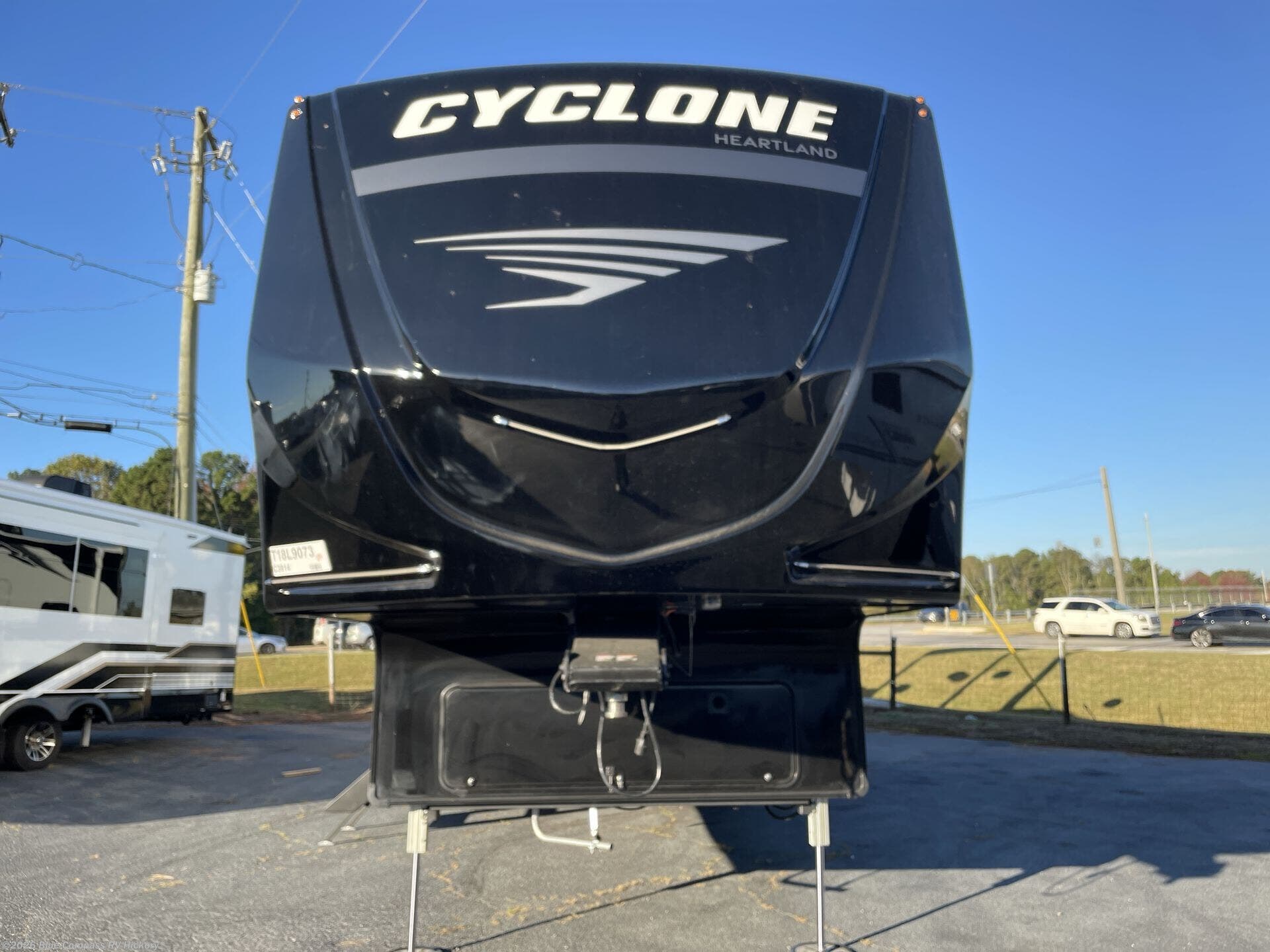 2025 Heartland Cyclone 3914 - New Toy Hauler For Sale by Blue Compass RV Hickory in Claremont, North Carolina
