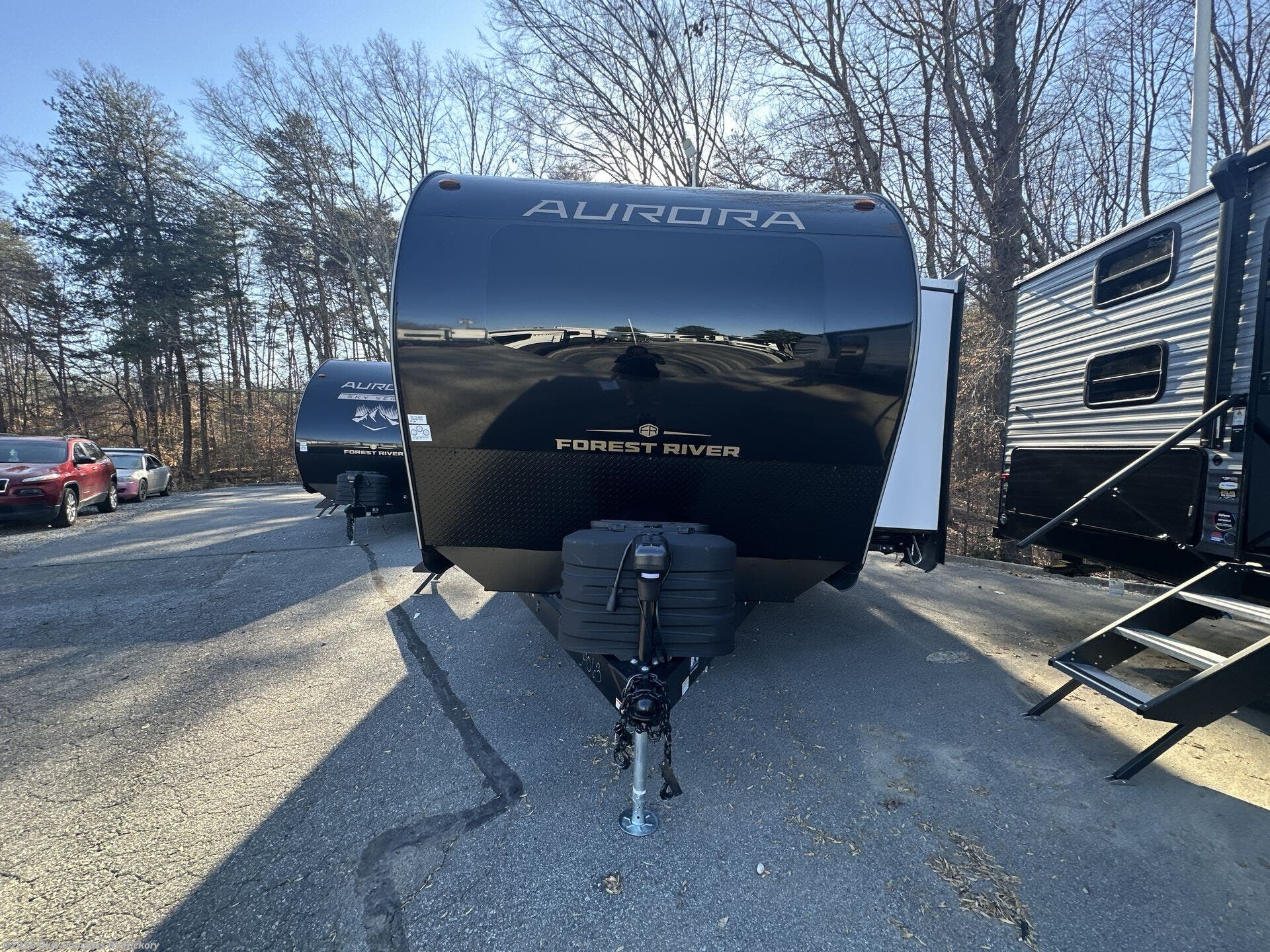 2025 Aurora 26FKDS by Forest River from Blue Compass RV Hickory in Claremont, North Carolina
