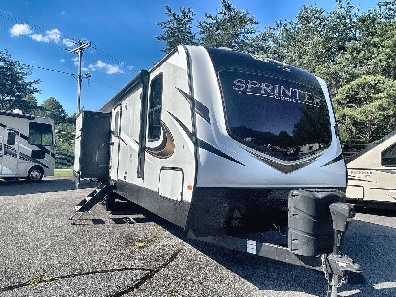 2021 Sprinter Limited 320MLS by Keystone from Blue Compass RV Hickory in Claremont, North Carolina
