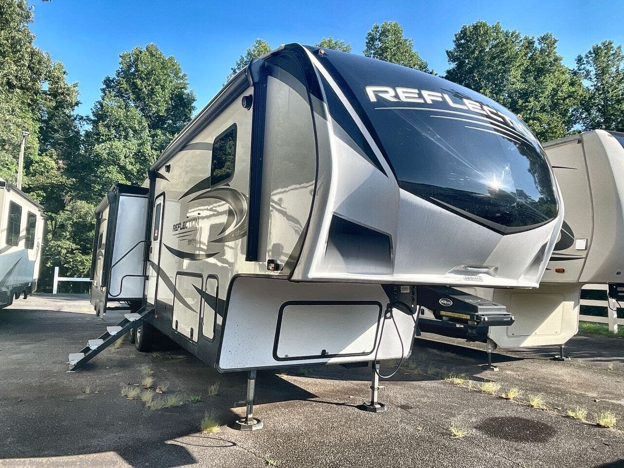 2022 Reflection 320MKS by Grand Design from Blue Compass RV Hickory in Claremont, North Carolina