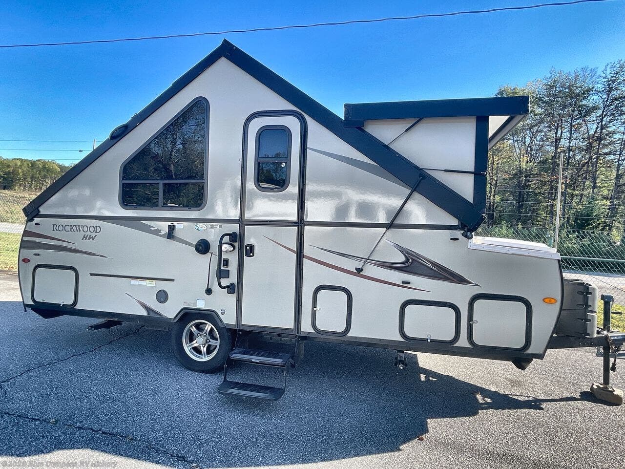 2018 Rockwood Hard Side High Wall Series A213HW by Forest River from Blue Compass RV Hickory in Claremont, North Carolina