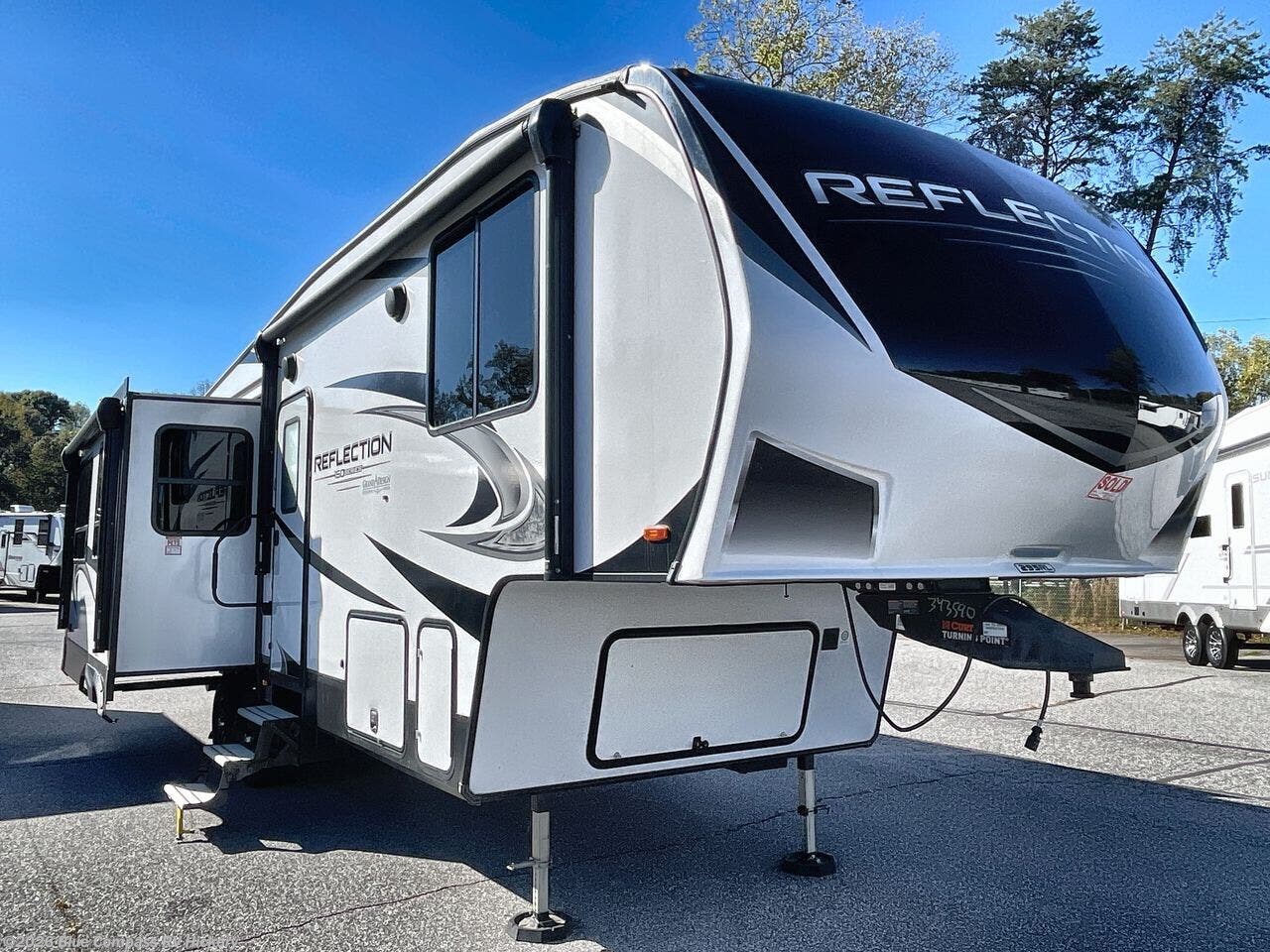2022 Reflection 150 Series 295RL by Grand Design from Blue Compass RV Hickory in Claremont, North Carolina