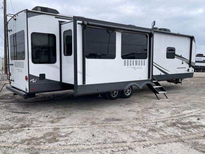 2024 Forest River Rockwood Signature 8337RL-W - New Travel Trailer For Sale by Blue Compass RV Corpus Christi in Corpus Christi, Texas
