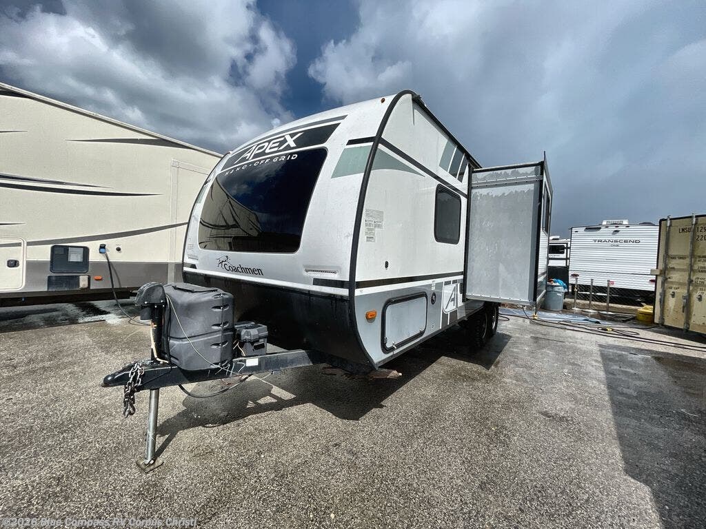 2022 Apex Nano 208BHS by Coachmen from Blue Compass RV Corpus Christi in Corpus Christi, Texas