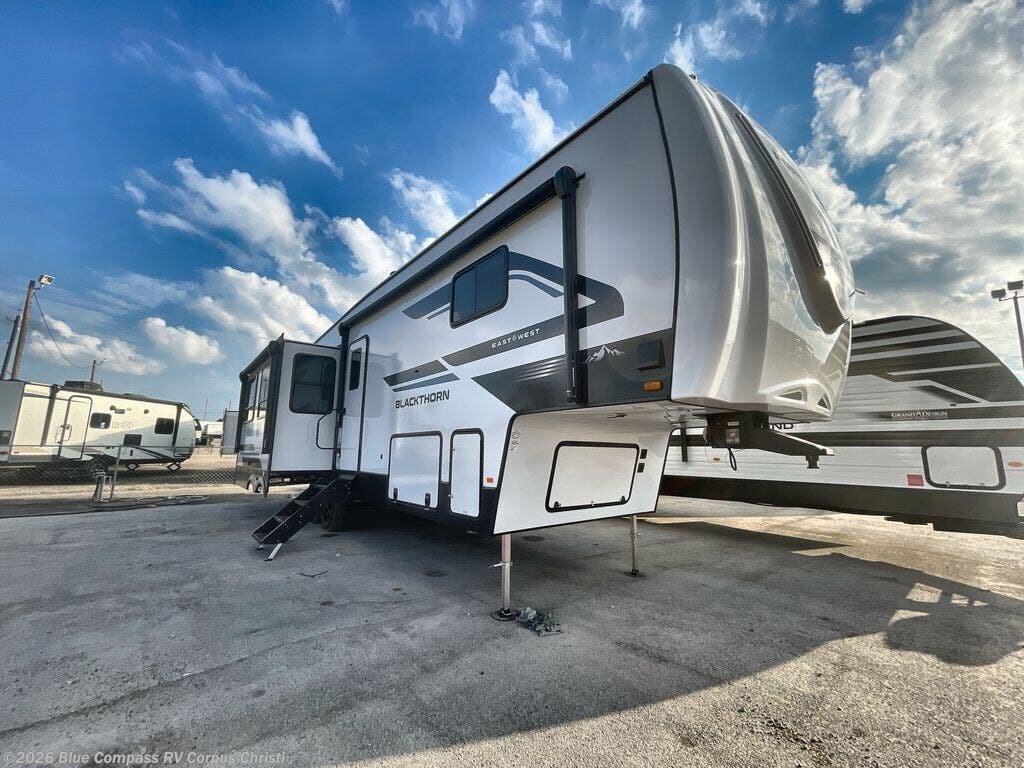 2026 Blackthorn 2990MK by East to West from Blue Compass RV Corpus Christi in Corpus Christi, Texas