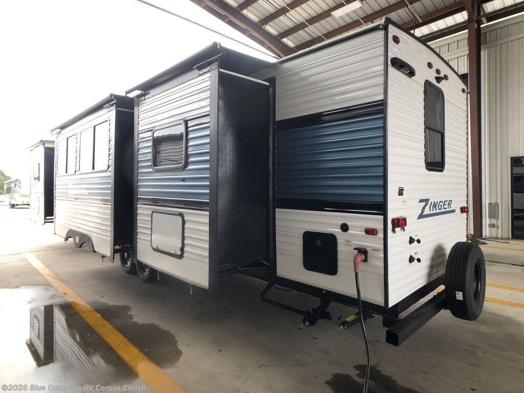 New 2025 CrossRoads Zinger 390DB available in Corpus Christi, Texas