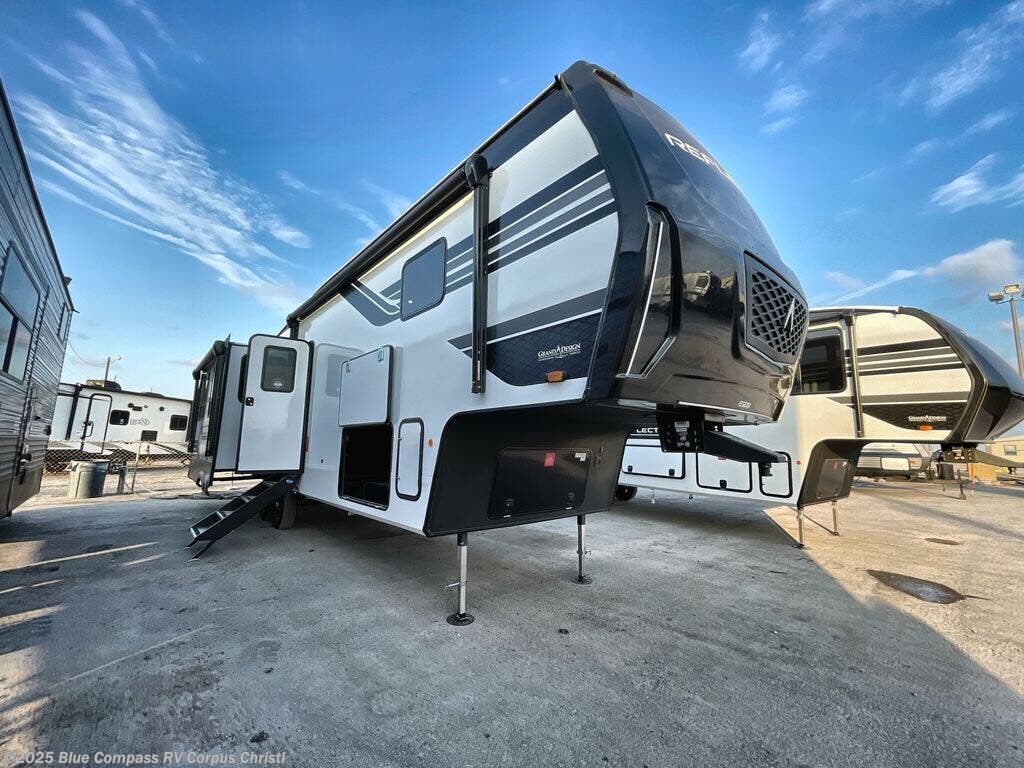 2026 Reflection 337RLS by Grand Design from Blue Compass RV Corpus Christi in Corpus Christi, Texas