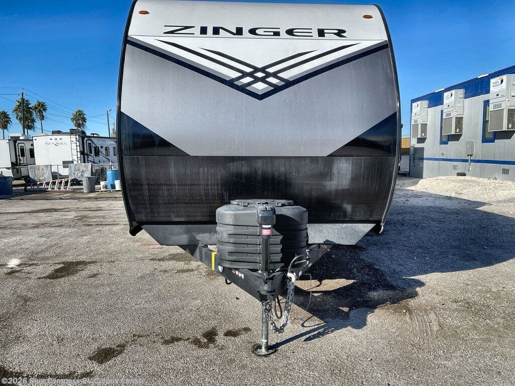 New 2026 CrossRoads Zinger 331BH available in Corpus Christi, Texas