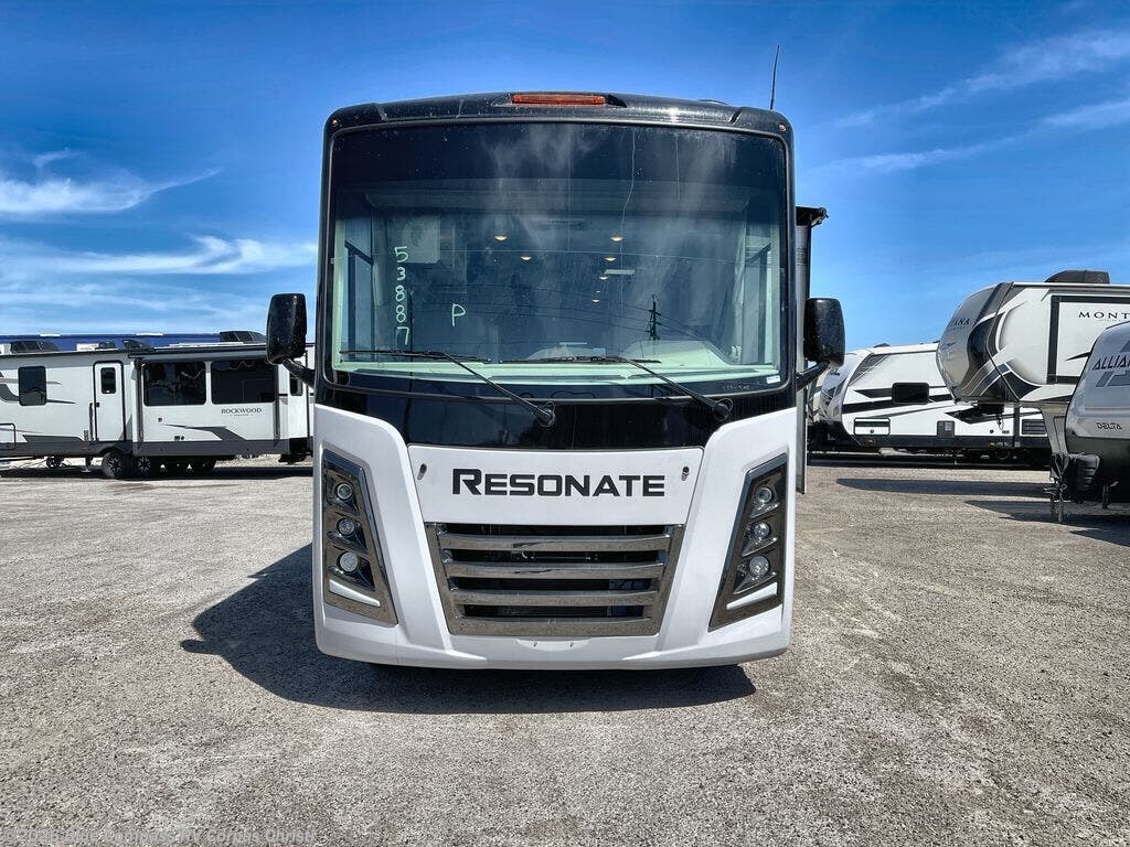 New 2026 Thor Motor Coach Resonate 32B available in Corpus Christi, Texas