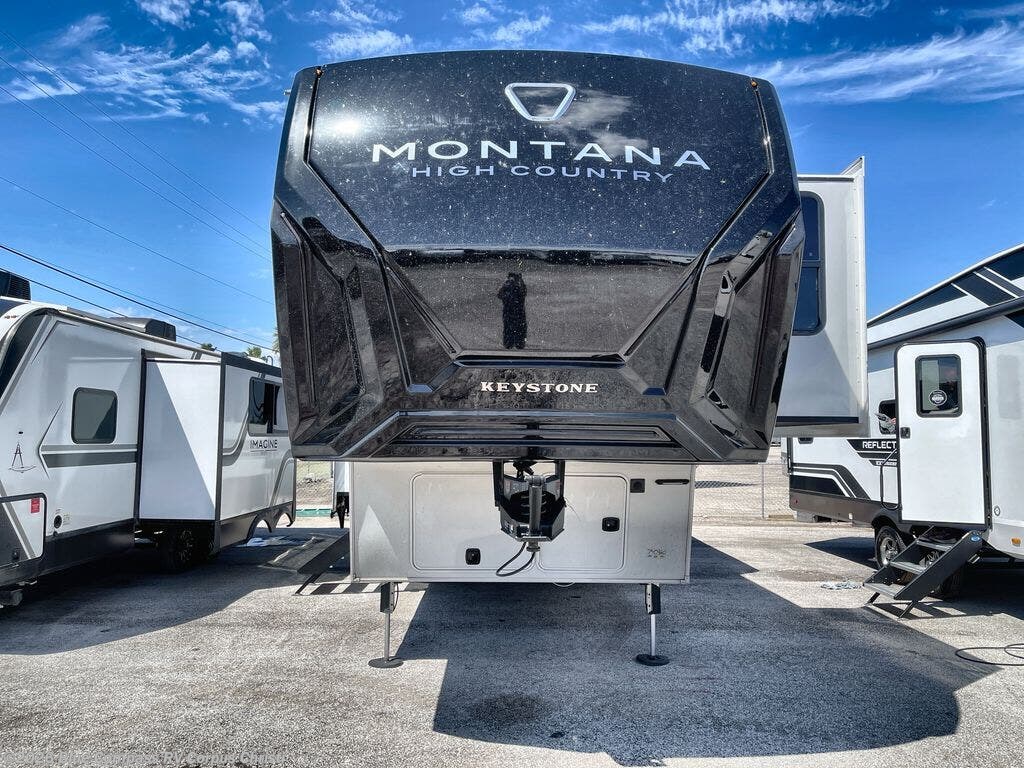 New 2026 Keystone Montana High Country 290RL available in Corpus Christi, Texas