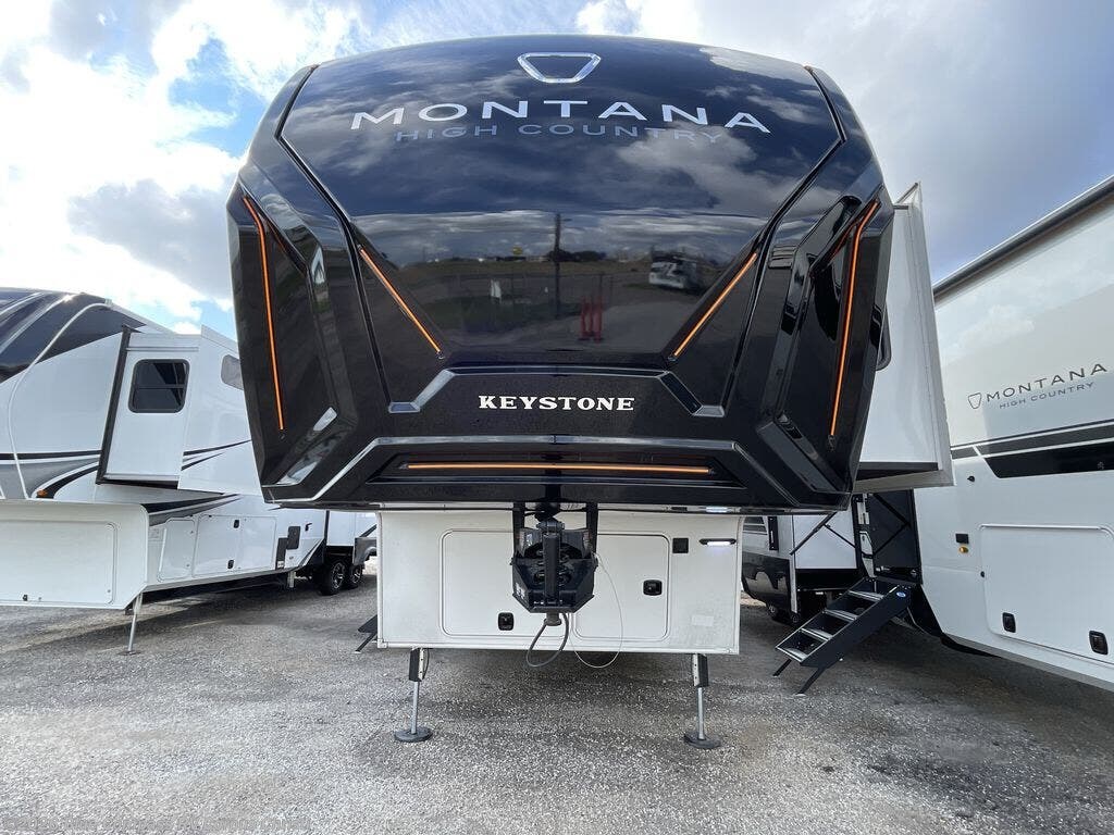New 2026 Keystone Montana High Country 290RL available in Corpus Christi, Texas