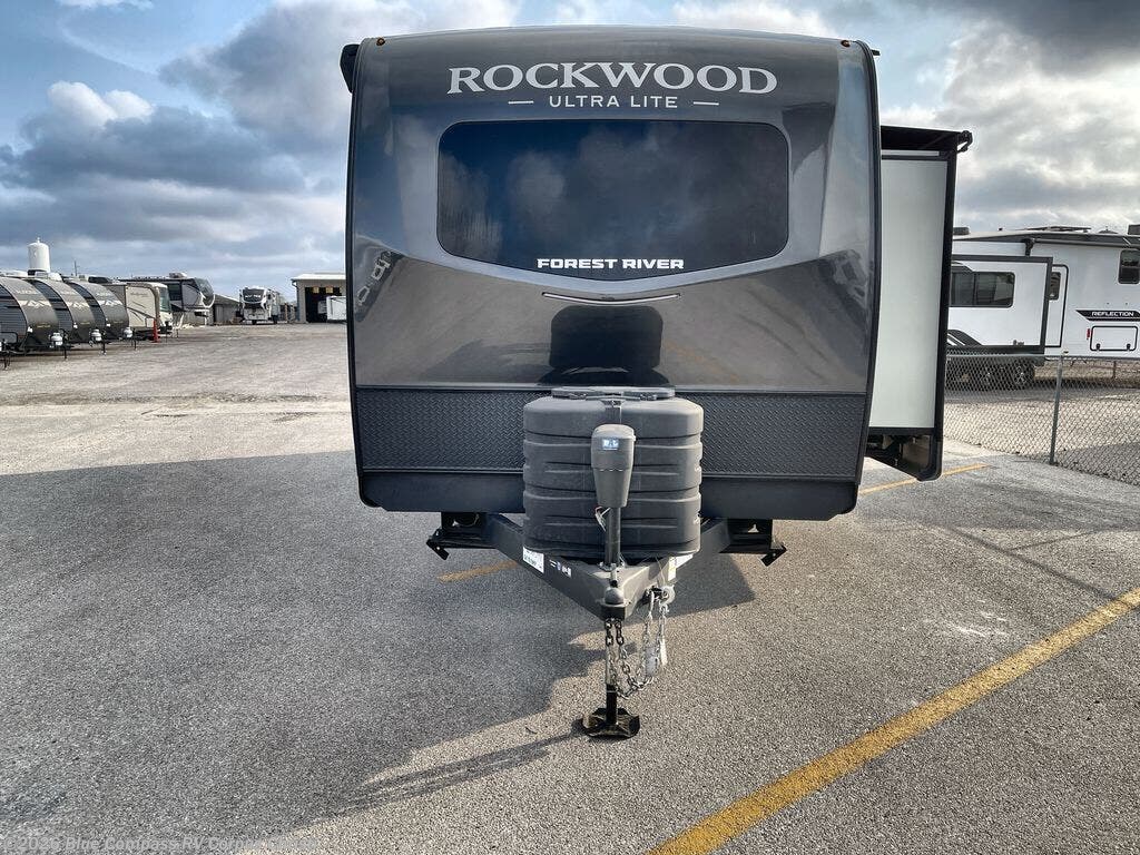 2026 Rockwood Ultra Lite 2619FK by Forest River from Blue Compass RV Corpus Christi in Corpus Christi, Texas