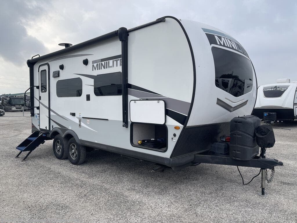 2023 Forest River Rockwood Mini Lite 2109S - Used Travel Trailer For Sale by Blue Compass RV Corpus Christi in Corpus Christi, Texas