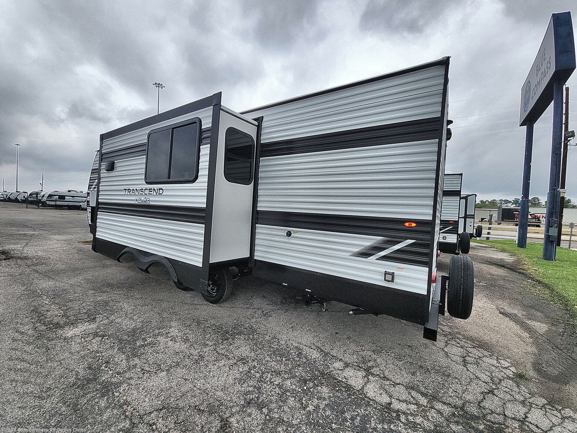 2026 Transcend Xplor 26BHX by Grand Design from Blue Compass RV Corpus Christi in Corpus Christi, Texas