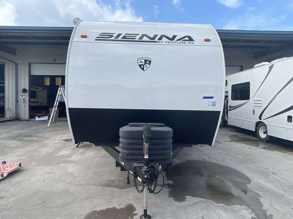 Used 2025 Venture RV Sienna SA281VQB available in Corpus Christi, Texas