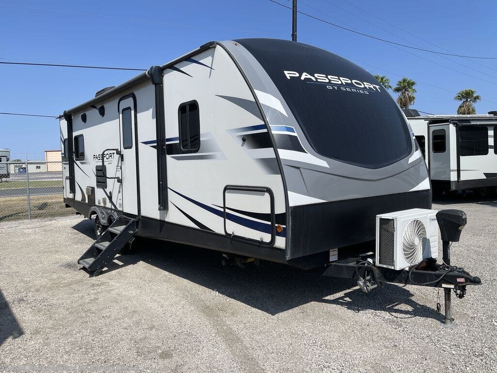2021 Keystone Passport 2521RL - Used Travel Trailer For Sale by Blue Compass RV Corpus Christi in Corpus Christi, Texas